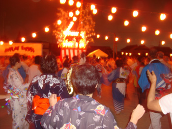 小山田納涼盆踊り大会の写真