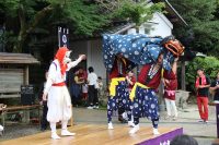 川上神社「日野獅子舞」