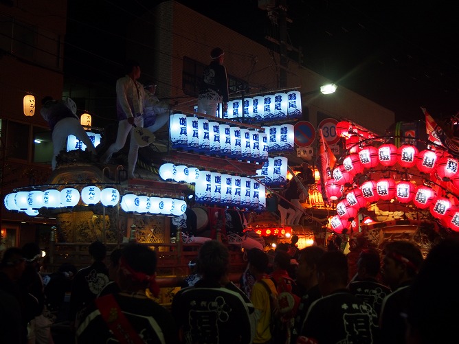 2018年10月6日河内長野だんじり祭り千代田駅前だんじりパレードです。